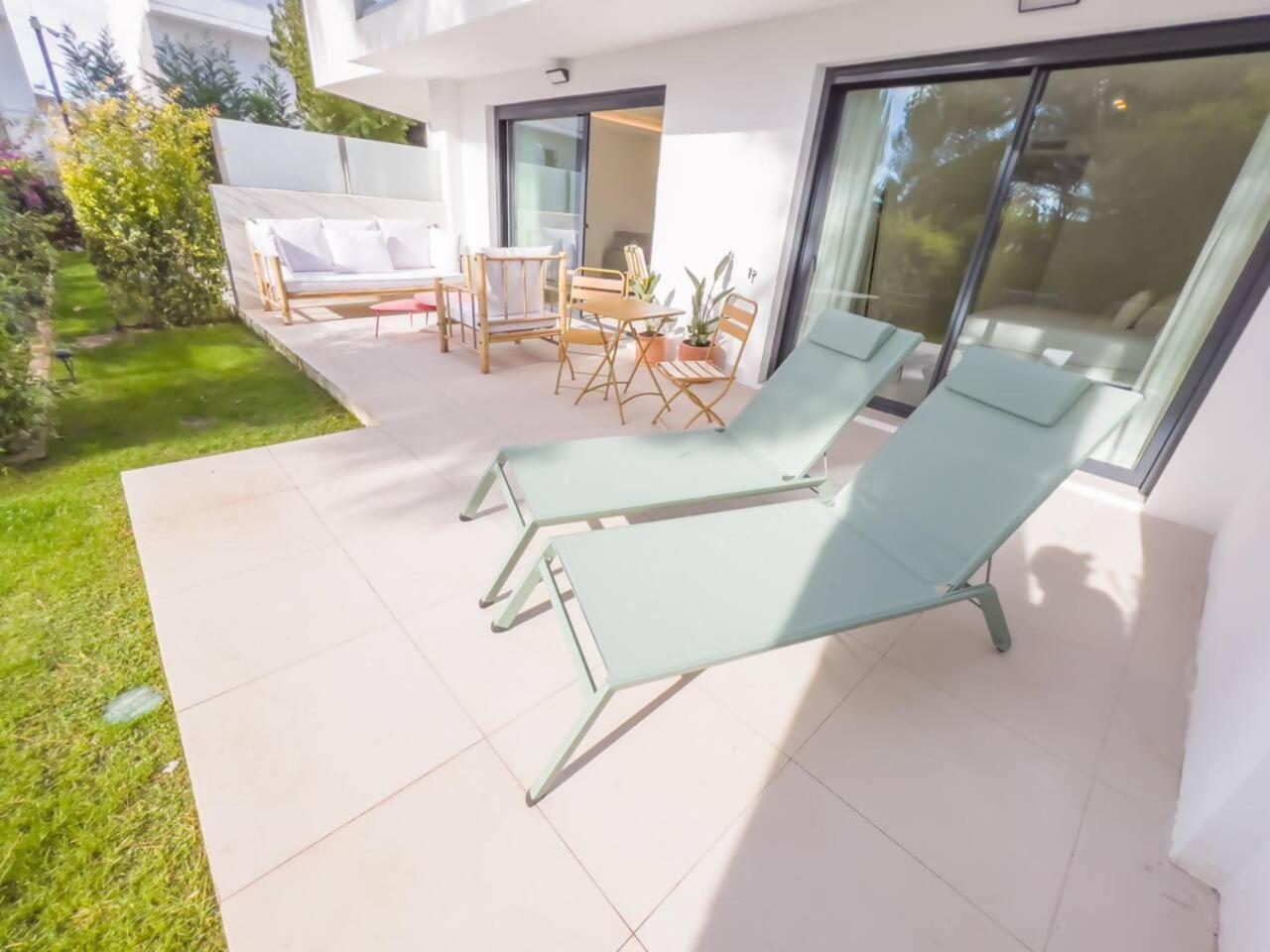Appartamento Bajo Con Jardin En La Milla De Oro Marbella Esterno foto