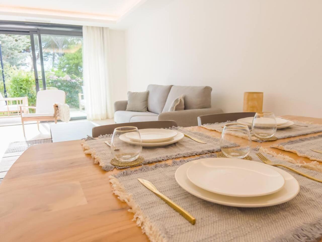 Appartamento Bajo Con Jardin En La Milla De Oro Marbella Esterno foto